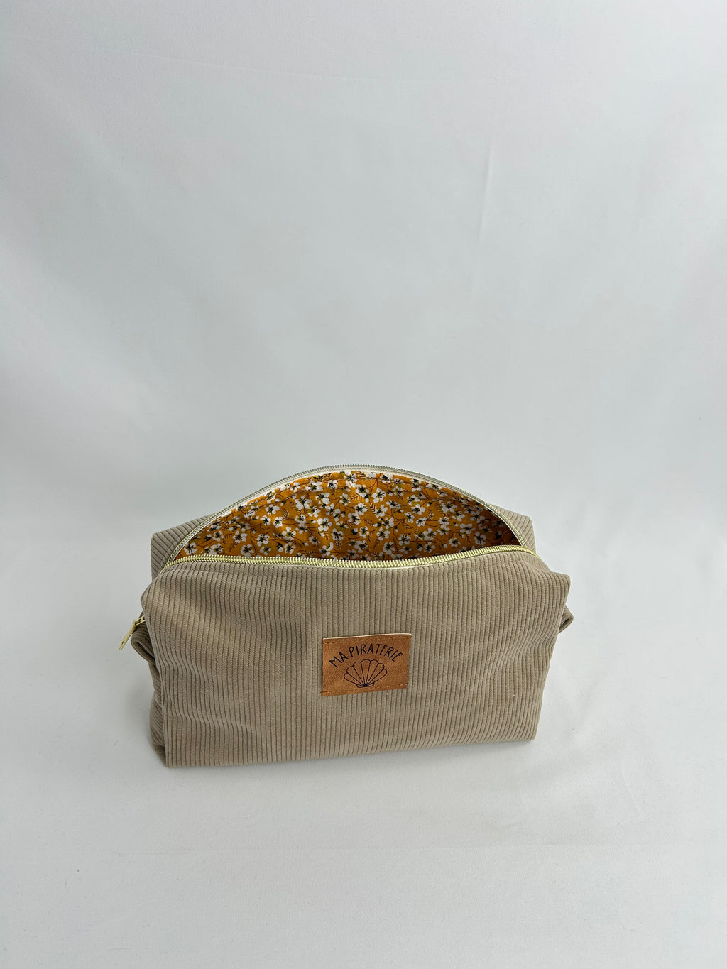 Trousse à maquillage beige