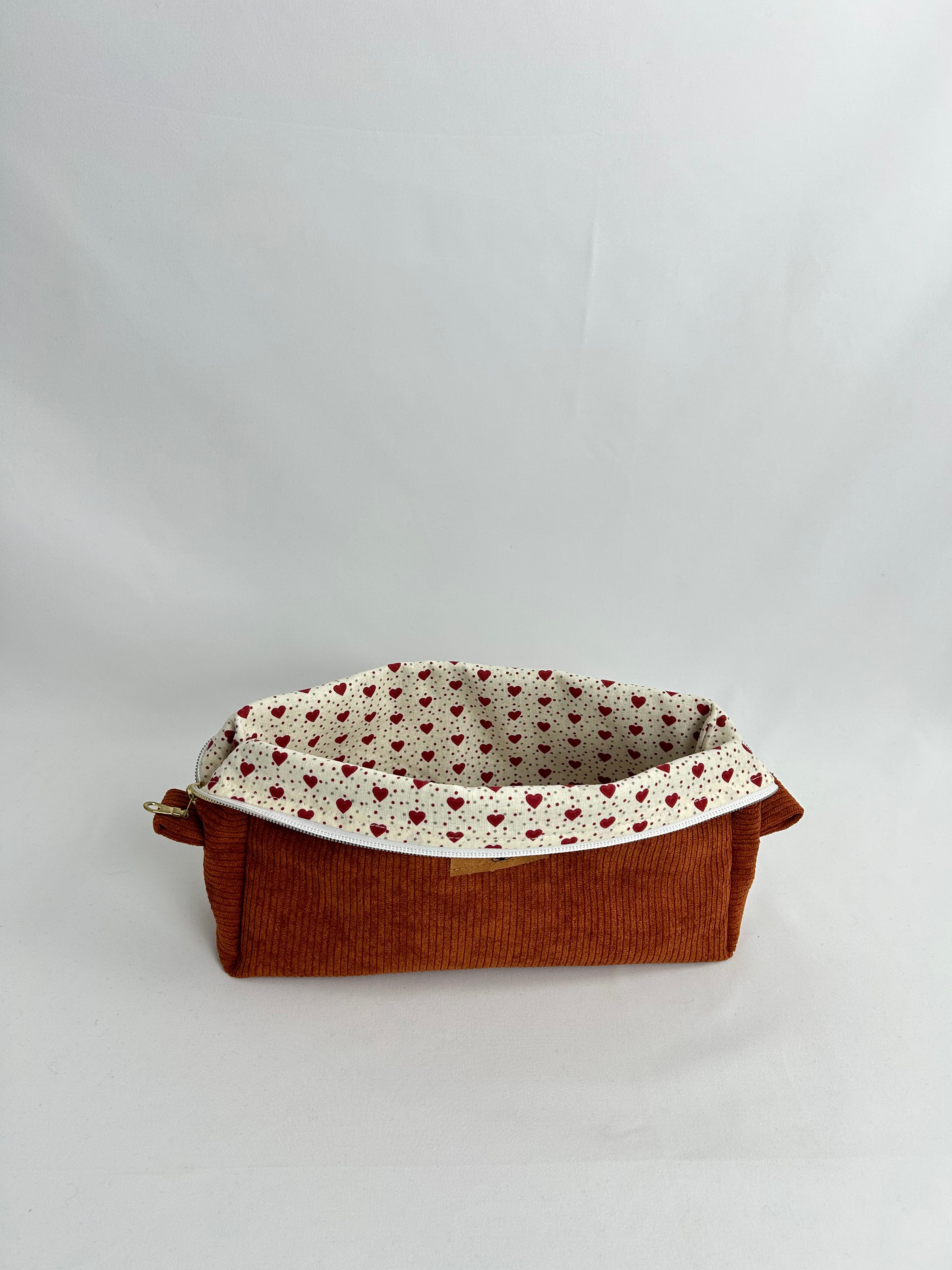 Trousse à maquillage brique